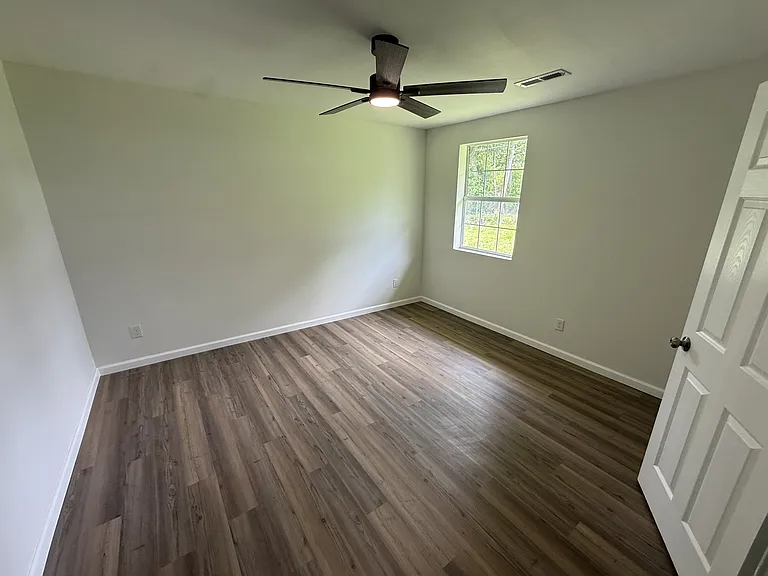 4314 Shawnee Cir — Photo 6