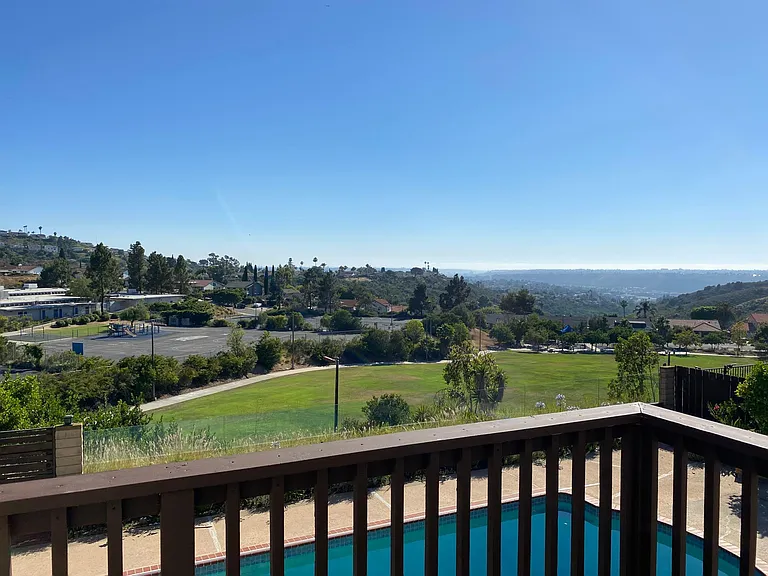 7868 Laurelridge Rd — Photo 9