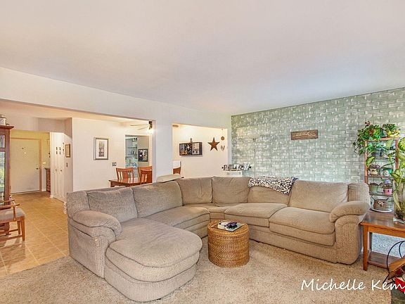 3rd image of 1481 N Saxony Dr SE #0