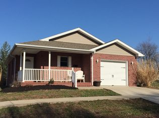 207 N 12th St, Petersburg, IN