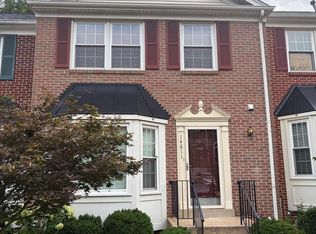 14611 Flower Hill Ct, Centreville, VA 20120