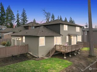 20327 126th Ave NE, Bothell, WA 98011