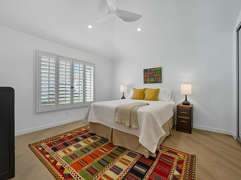54960 Shoal Crk — Photo 17