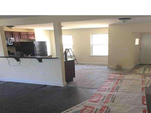 5th image of 6311 Ogontz Ave
