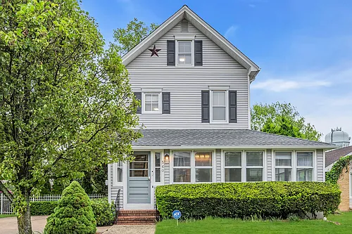 560 Prospect Ave Photo 1