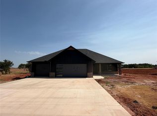 2213 Winter Ridge Rd, Blanchard, OK 73010