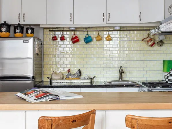 657 West 183rd Street image 13 of 18