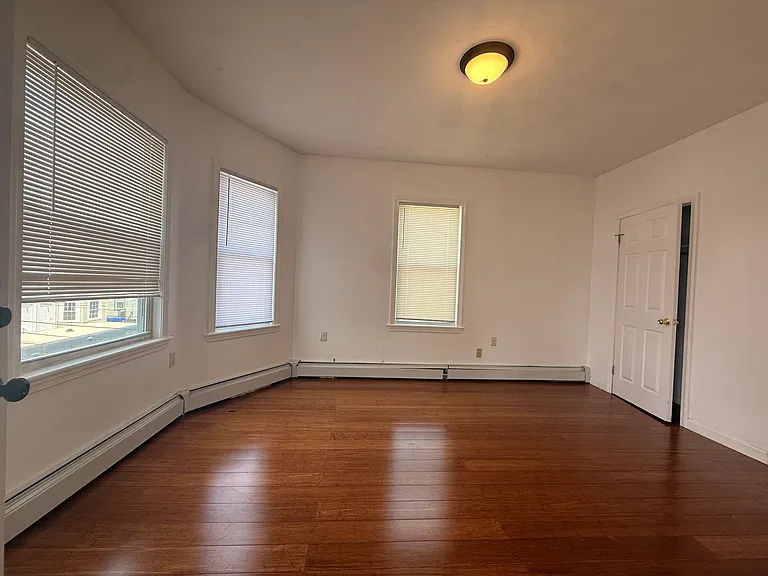 66 Marion Ave #2 — Photo 20