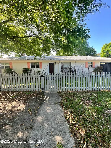 4409 Ford St Photo 1