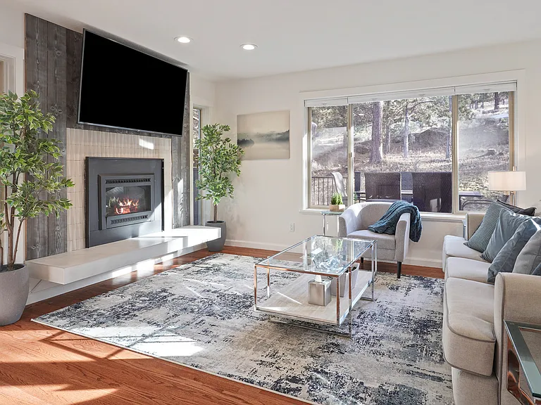 1207 Foxwood Pl — Photo 12