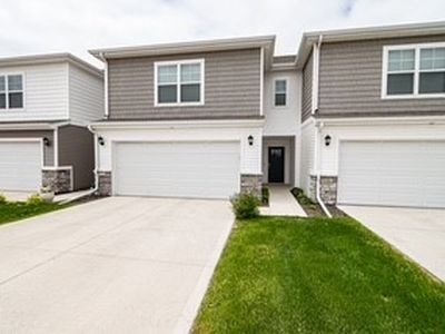 5502 144th St, Urbandale, IA, 50323