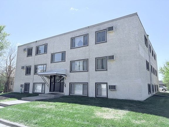 2nd image of 308 2nd St SE APT 102