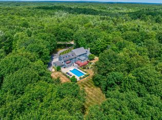 5 Amanda Dr, Kennebunk, ME 04043