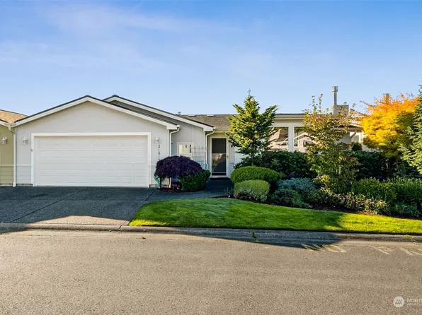 21619 SE 272nd Lane #145, Maple Valley, WA 98038