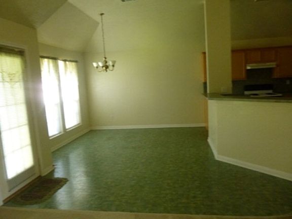 5th image of 3485 Lake Arthur Dr