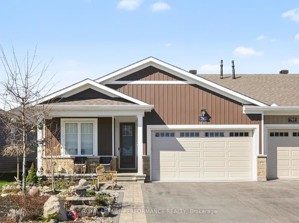 791 Coast Cir, Ottawa, ON K4M 0N3