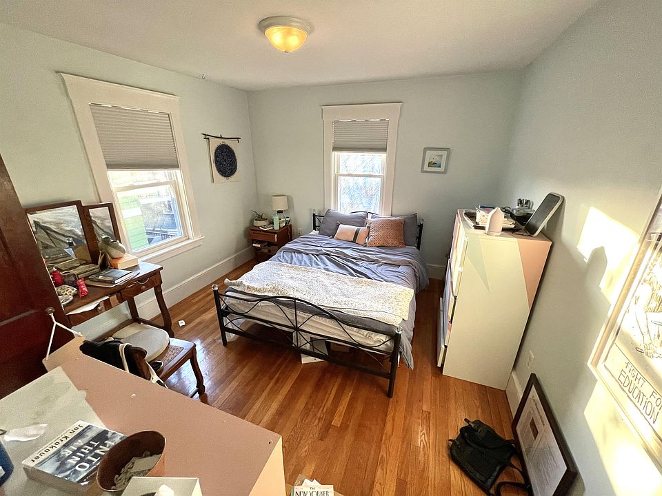 1st image of 151 Forest Hills St #3
