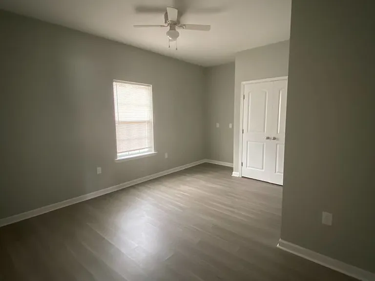 130 Bonielane Dr — Photo 4