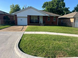 311 E Lincoln Ave, Edmond, OK 73034