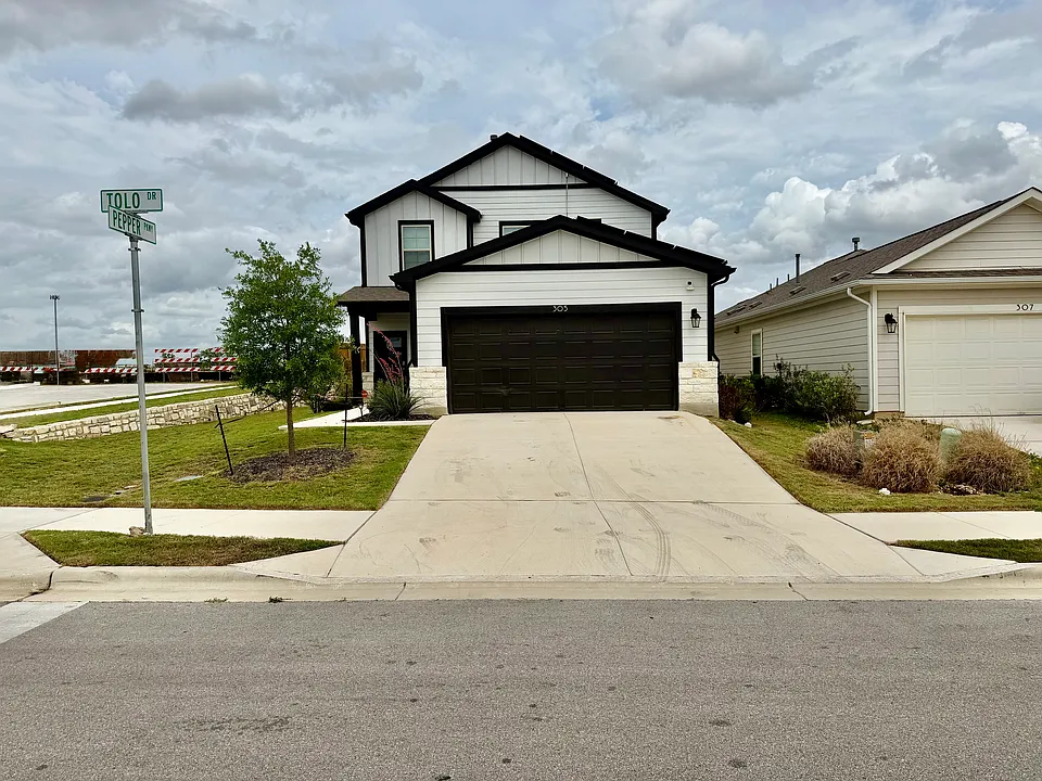 305 Tolo Dr #A