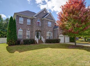 508 Evening Mist Dr, Fort Mill, SC 29708