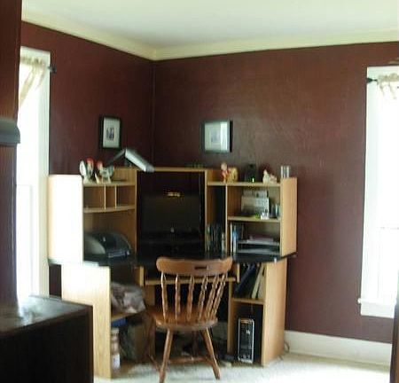 4th image of 120 Lake St