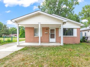 6770 Marvin St, Taylor, MI 48180