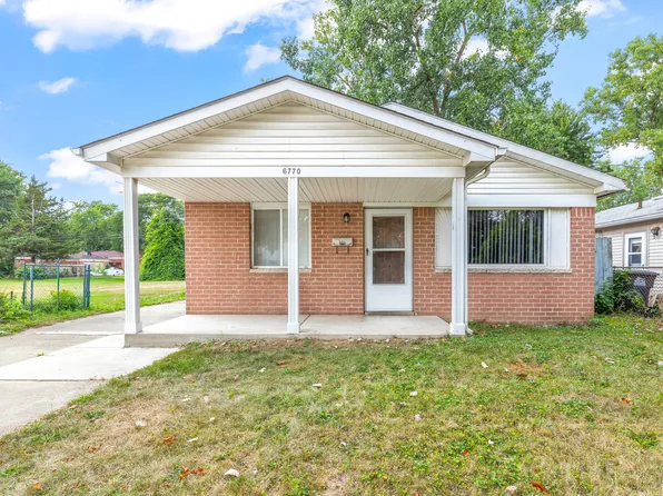 6770 Marvin St, Taylor, MI 48180