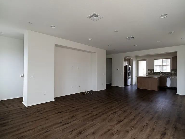 174 Prairie St — Photo 2