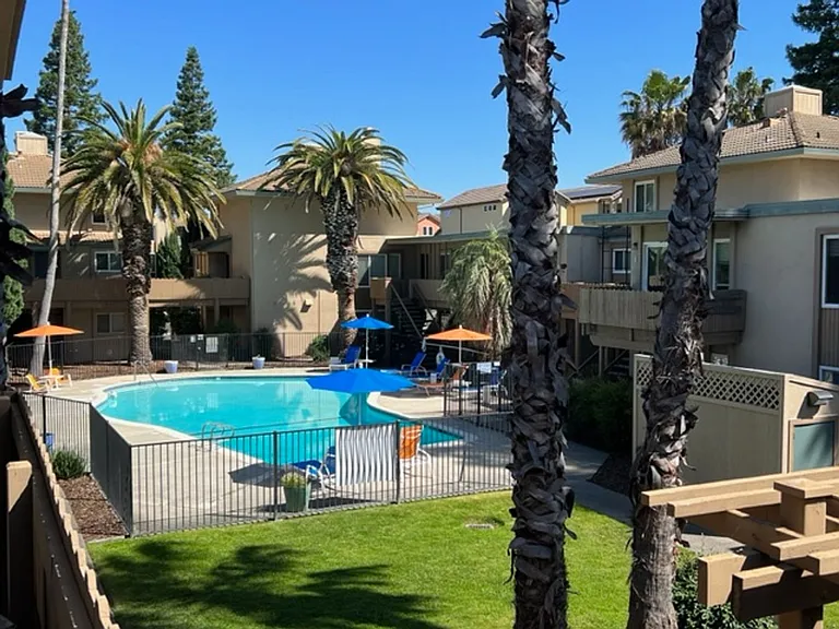 6001 Riverside Blvd — Photo 8