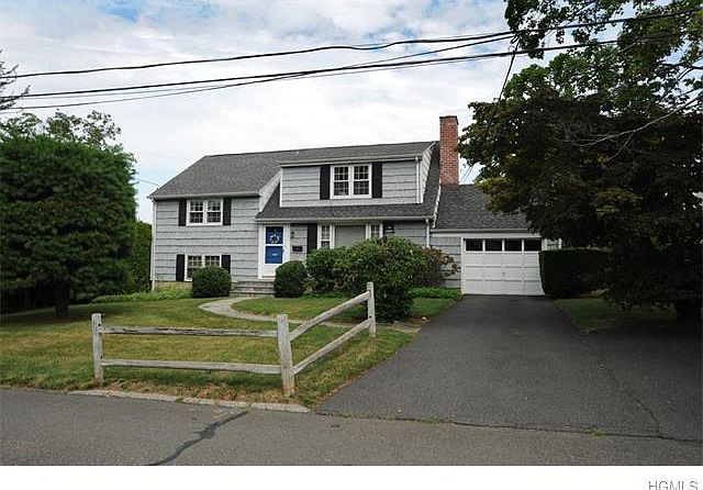 1st image of 41 Tower Hill Dr