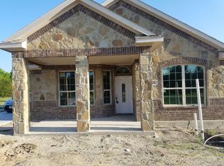 602 E Woodell Dr, Glenn Heights, TX 75154