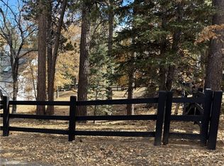 812 Ford Ln, Big Bear Lake, CA 92315