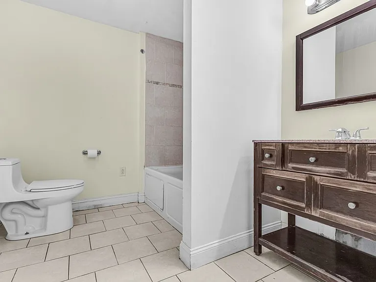 48 Dudley Pl #2 — Photo 6