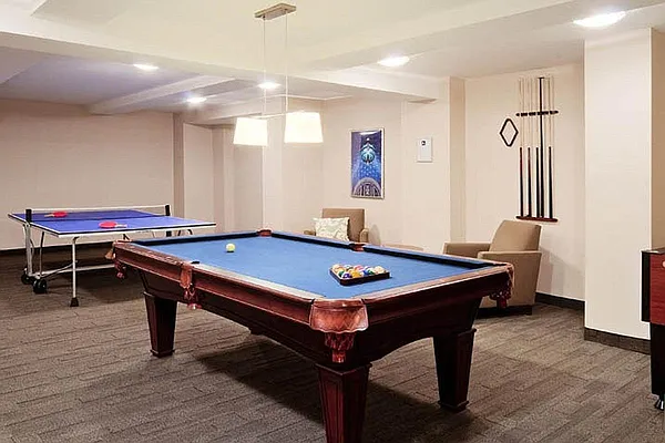 Rented by Douglas Elliman | media 7