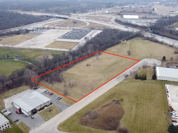 1751 Ferro Dr, New Lenox, IL 60451