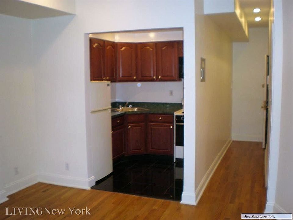 1st image of 167 W 83rd St APT Bb