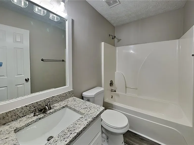 658 Castlebrooke Way — Photo 17
