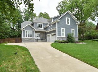 501 Grove Ln, Lexington, KY 40517