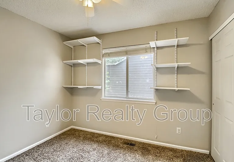 13460 Vine St — Photo 15