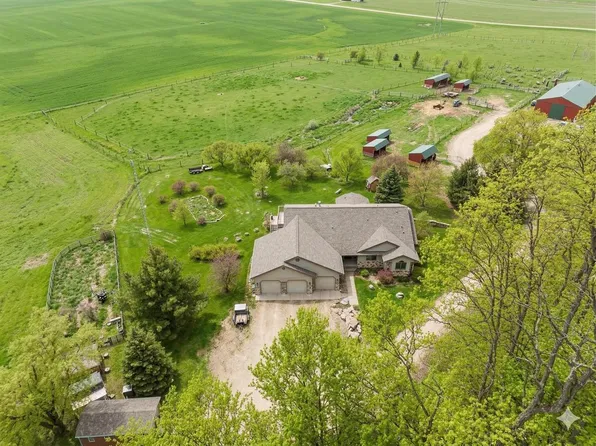 S4168 Crawford Street, Baraboo, WI 53913