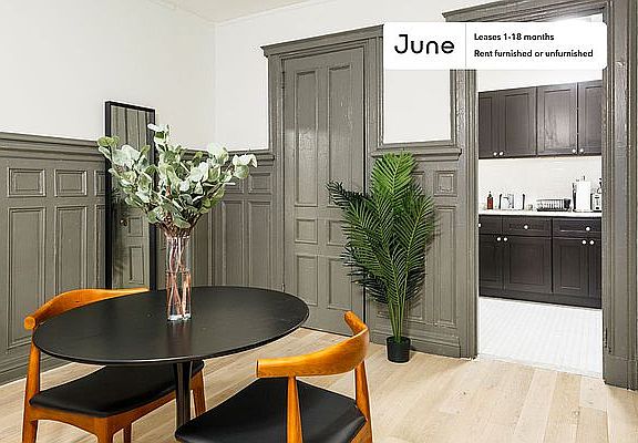 2nd image of 154 W 76th St APT 1