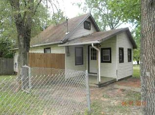 2603 SE Iowa Ave, Topeka, KS 66605