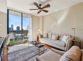 3040 Peachtree Rd NW Unit 606, Atlanta, GA 30305