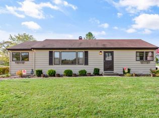 4026 Earlston Rd, Downers Grove, IL 60515