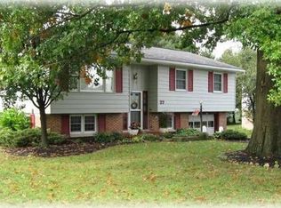 27 Colonial Dr, Jonestown, PA 17038