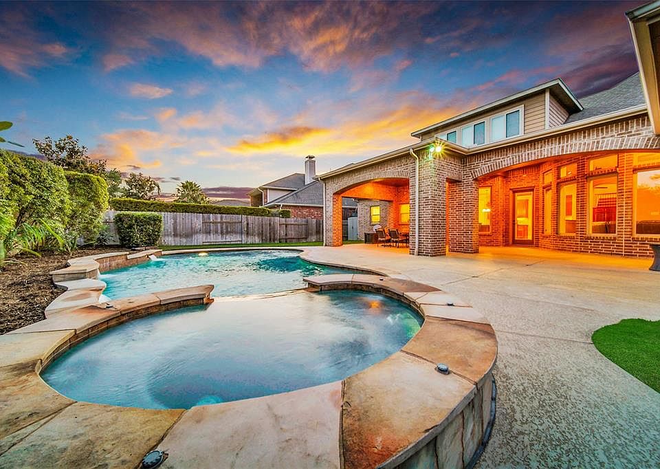 1st image of 25619 Pipestone Glen Ln
