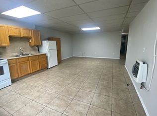 25 S Main St, Montgomery, PA 17752