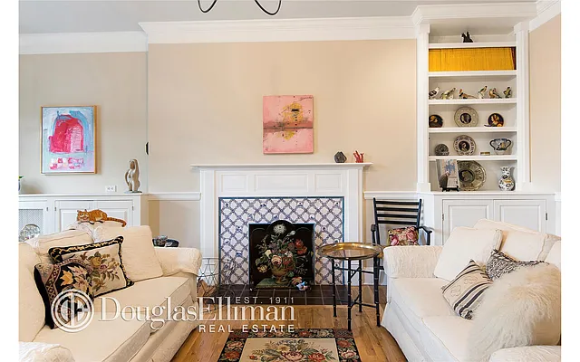 Sold by Douglas Elliman | media 17