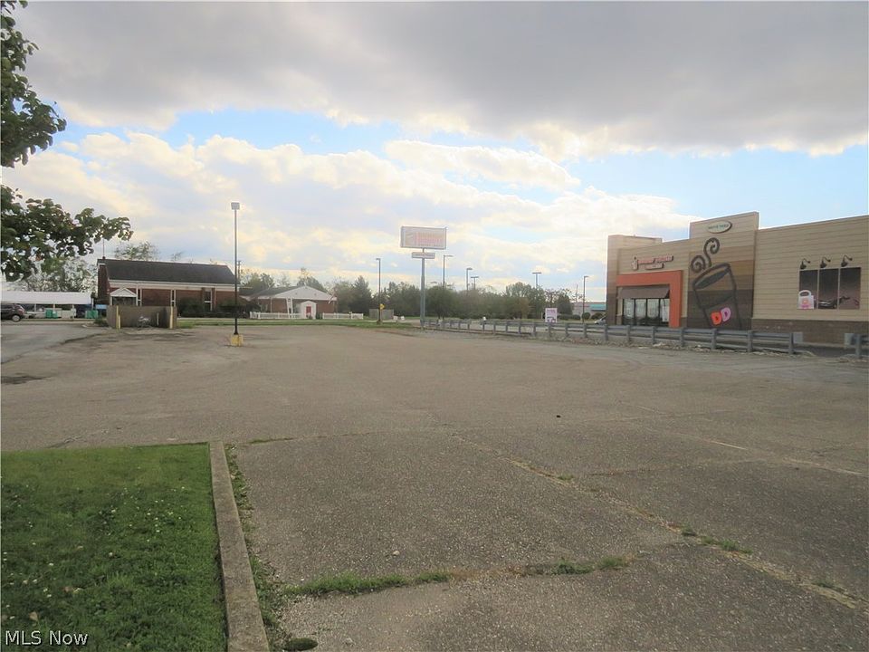 2nd image of Saint Thomas Dr